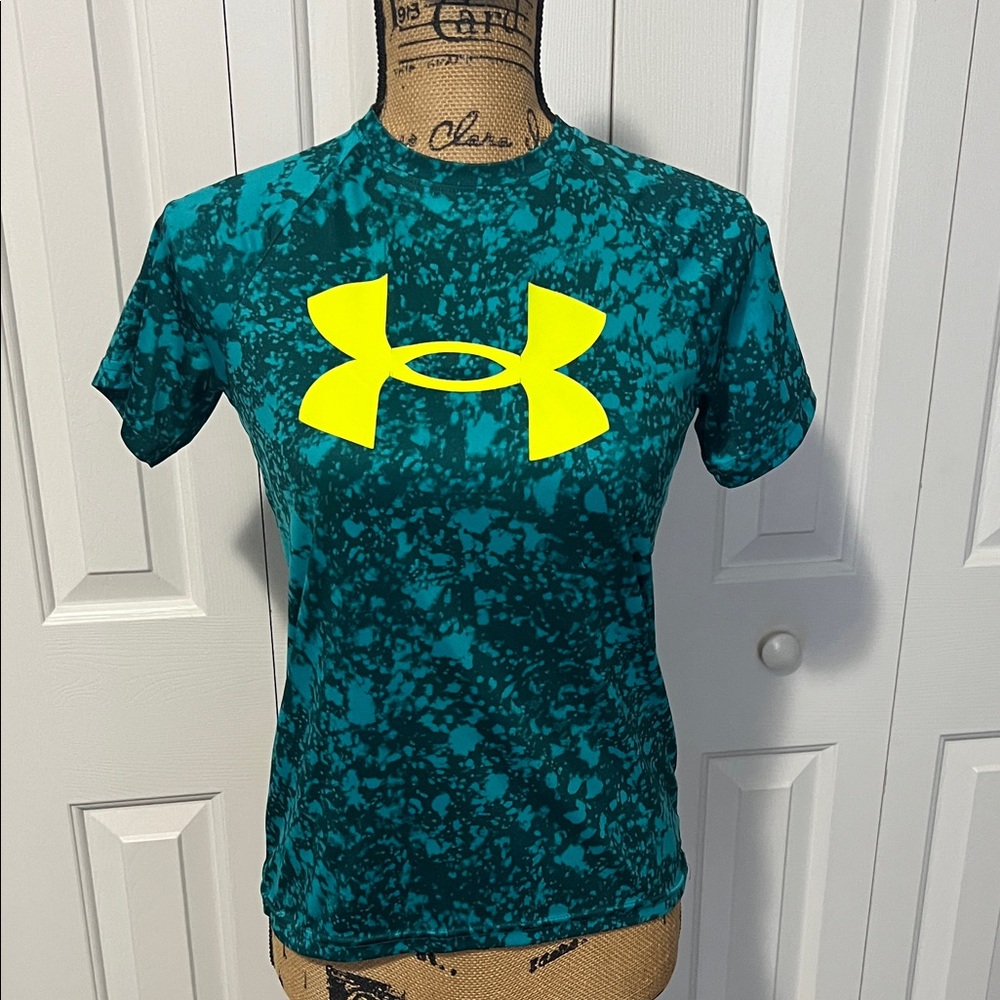 Under Armour Green & Yellow Crewneck T-Shirt